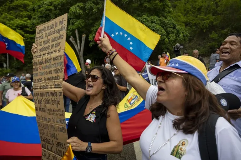 AME8077-VENEZUELA-EEUU